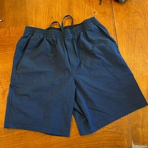 lululemon athletica Men's Navy Cargo Shorts